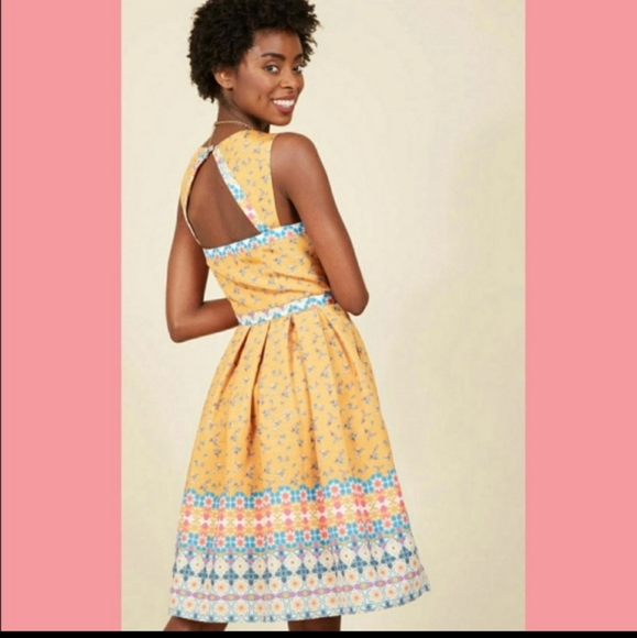 Modcloth Medium flare dress - Picture 9 of 9